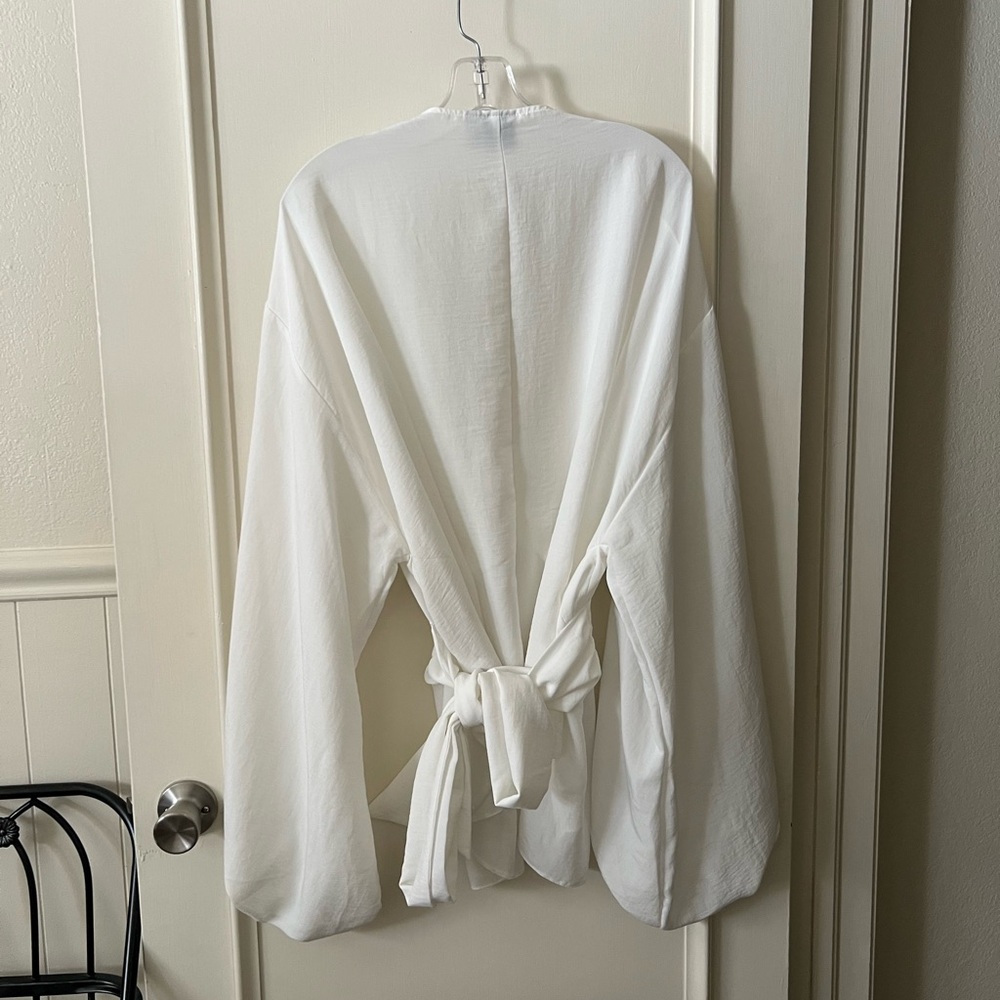 ASOS CURVE white blouse - Picture 3 of 5